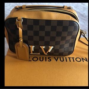 Louis Vuitton Crossbody